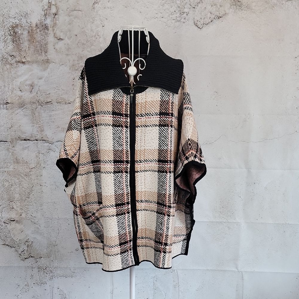Tahari Plaid Poncho Sweater Jacket Womens Size XL